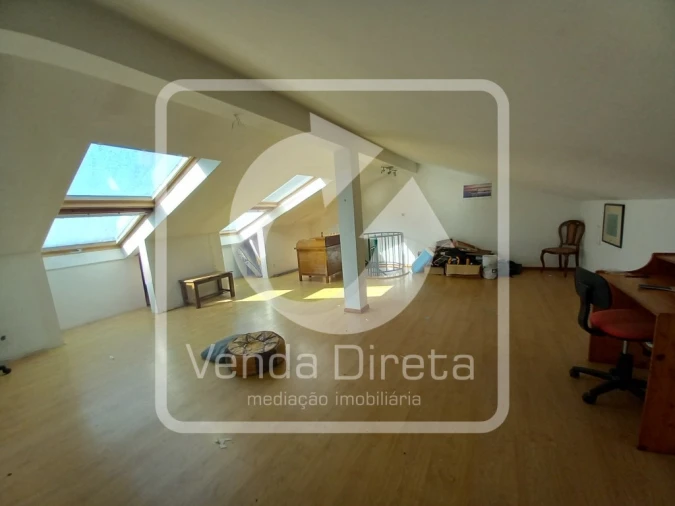 Moradia T3 para Venda em Santo Isidoro Foto 39