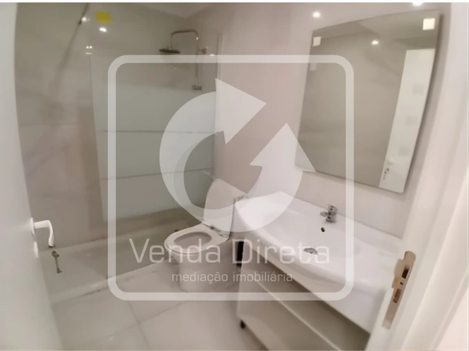 Apartamento T3 para Venda em Ramada e Caneças Foto 6