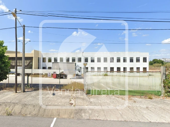 Armazém para Venda em Torres Novas (Santa Maria, Salvador e Santiago) Foto 11