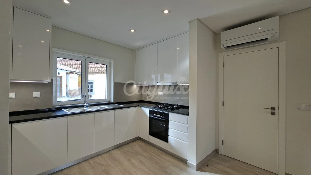 Apartamento T2 para Venda em Cascais e Estoril Foto 5