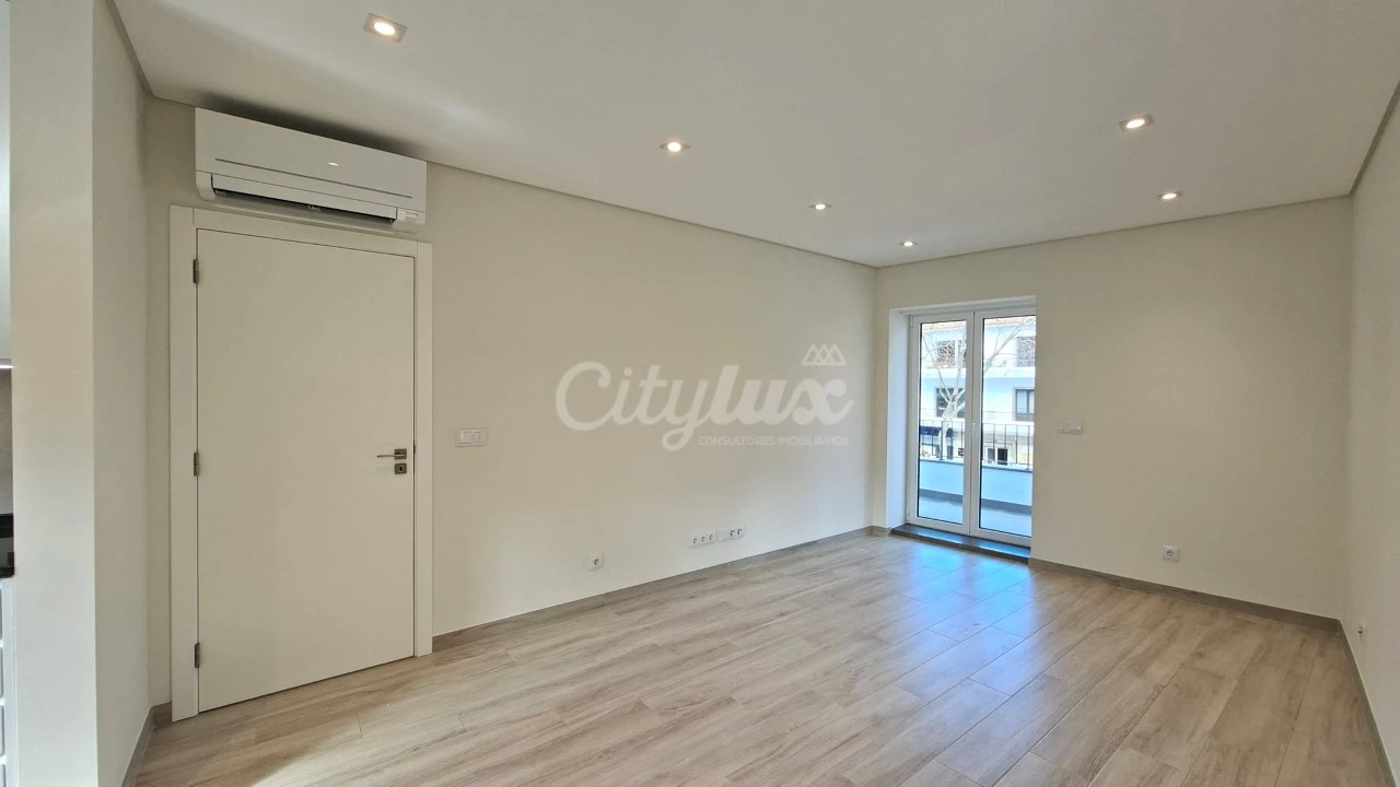 Apartamento T2 para Venda em Cascais e Estoril Foto 11