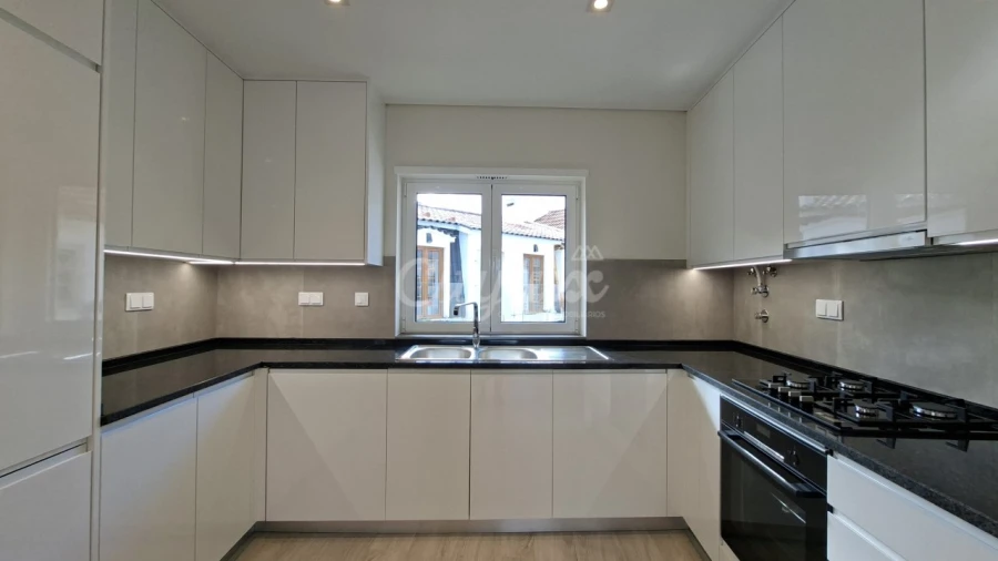 Apartamento T2 para Venda em Cascais e Estoril Foto 6