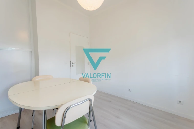 Apartamento T4 para Venda em Leiria, Pousos, Barreira e Cortes Foto 5