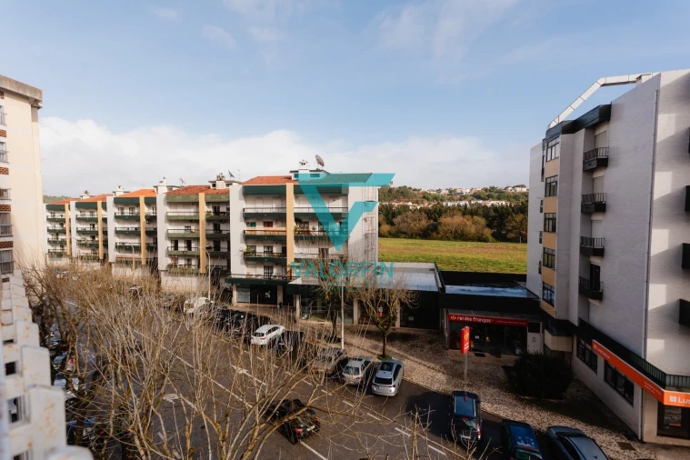 Apartamento T4 para Venda em Leiria, Pousos, Barreira e Cortes Foto 19