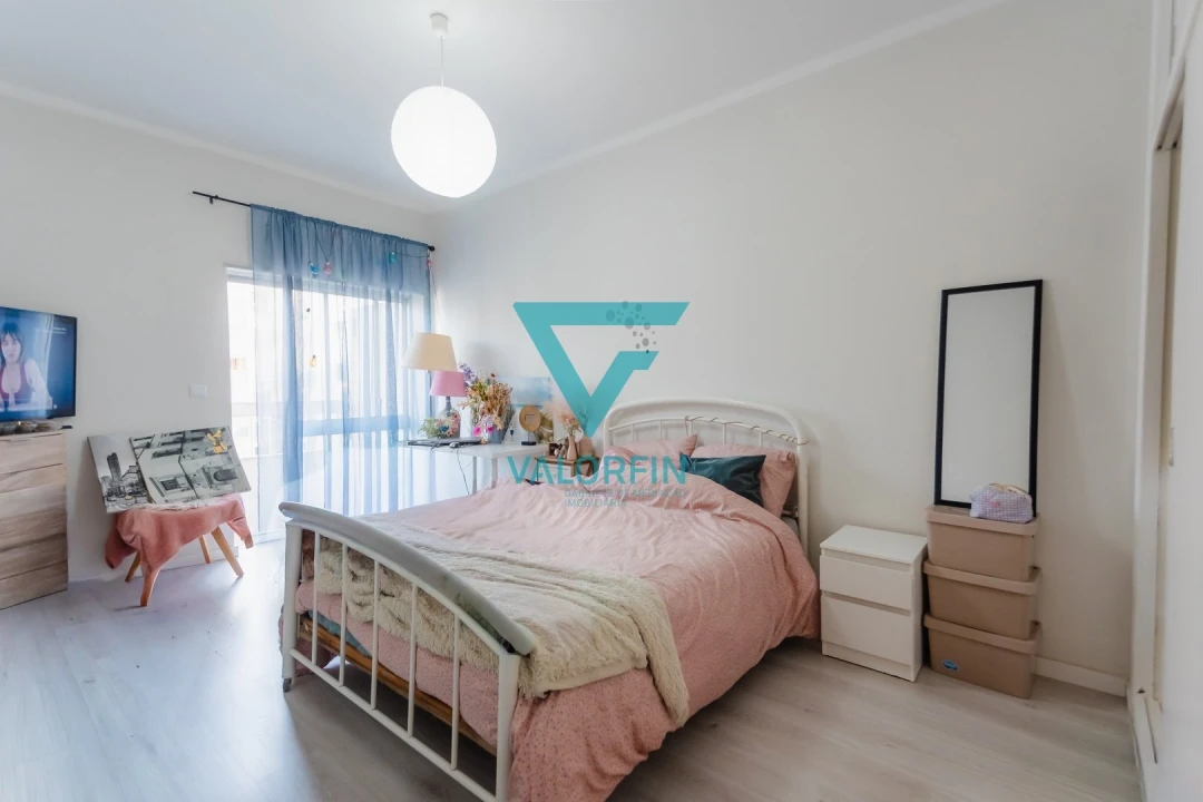 Apartamento T4 para Venda em Leiria, Pousos, Barreira e Cortes Foto 11