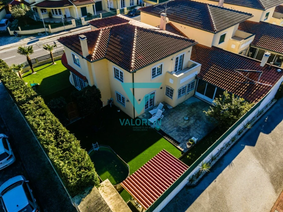 Moradia T4 para Venda em Marinha Grande Foto 4