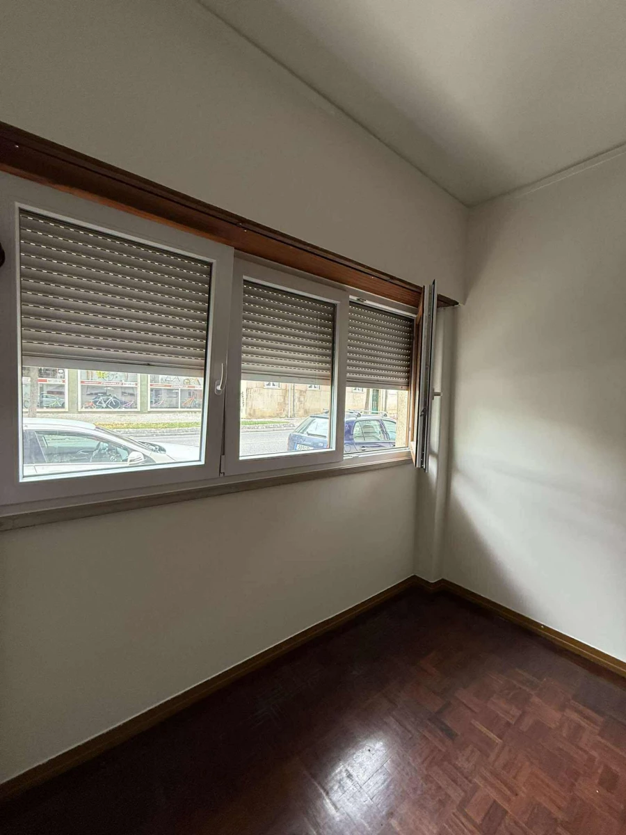 Apartamento T3 para Venda em São João Baptista e Santa Maria dos Olivais Foto 5