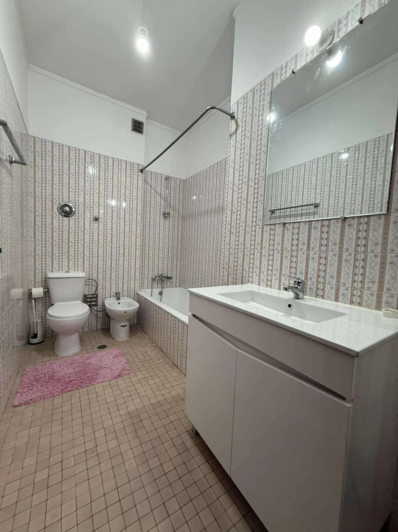 Apartamento T3 para Venda em São João Baptista e Santa Maria dos Olivais Foto 9