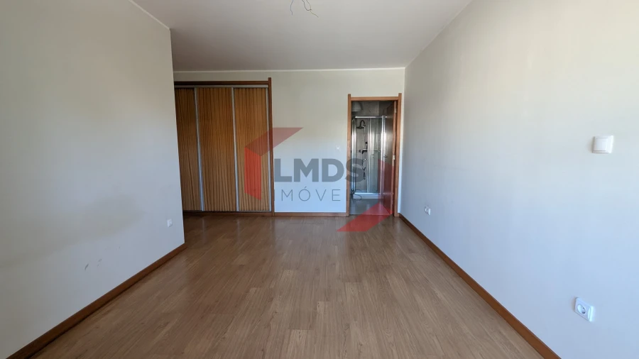 Apartamento T3 para Venda em Gondomar (São Cosme), Valbom e Jovim Foto 14