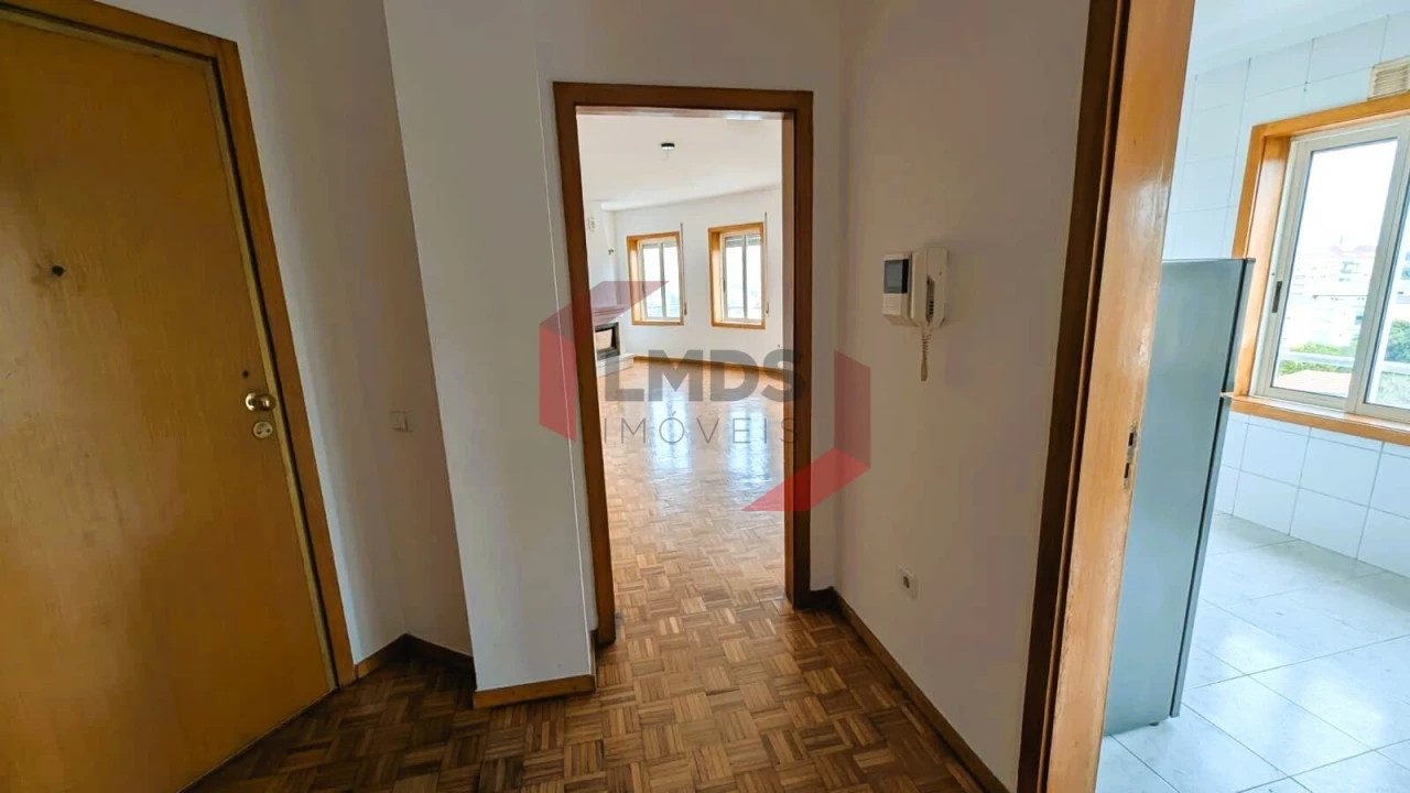 Apartamento T2 para Venda em Baguim do Monte (Rio Tinto) Foto 4