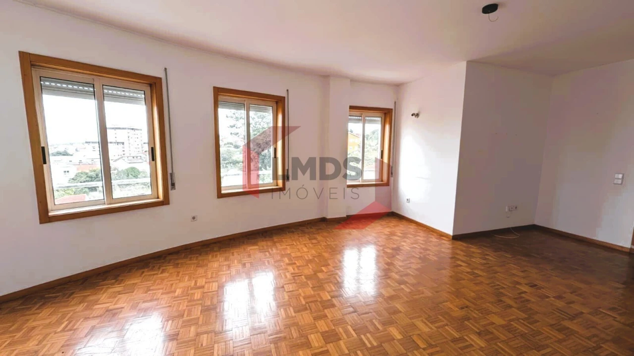 Apartamento T2 para Venda em Baguim do Monte (Rio Tinto) Foto 7