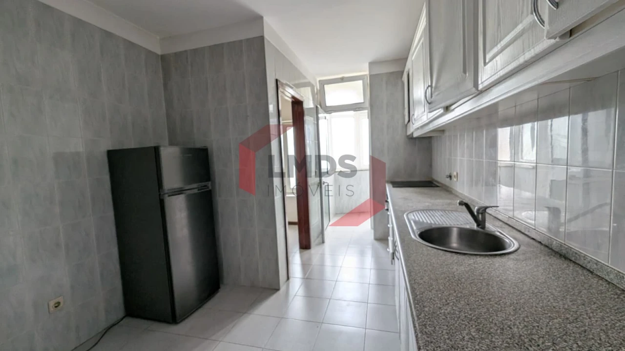 Apartamento T1 para Venda em Gondomar (São Cosme), Valbom e Jovim Foto 10