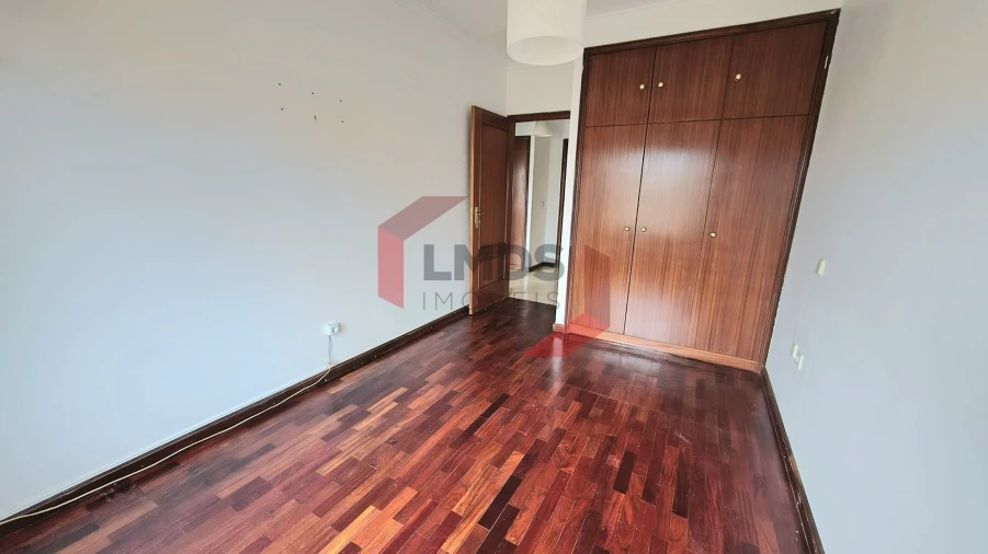 Apartamento T2 para Venda em Madalena Foto 14