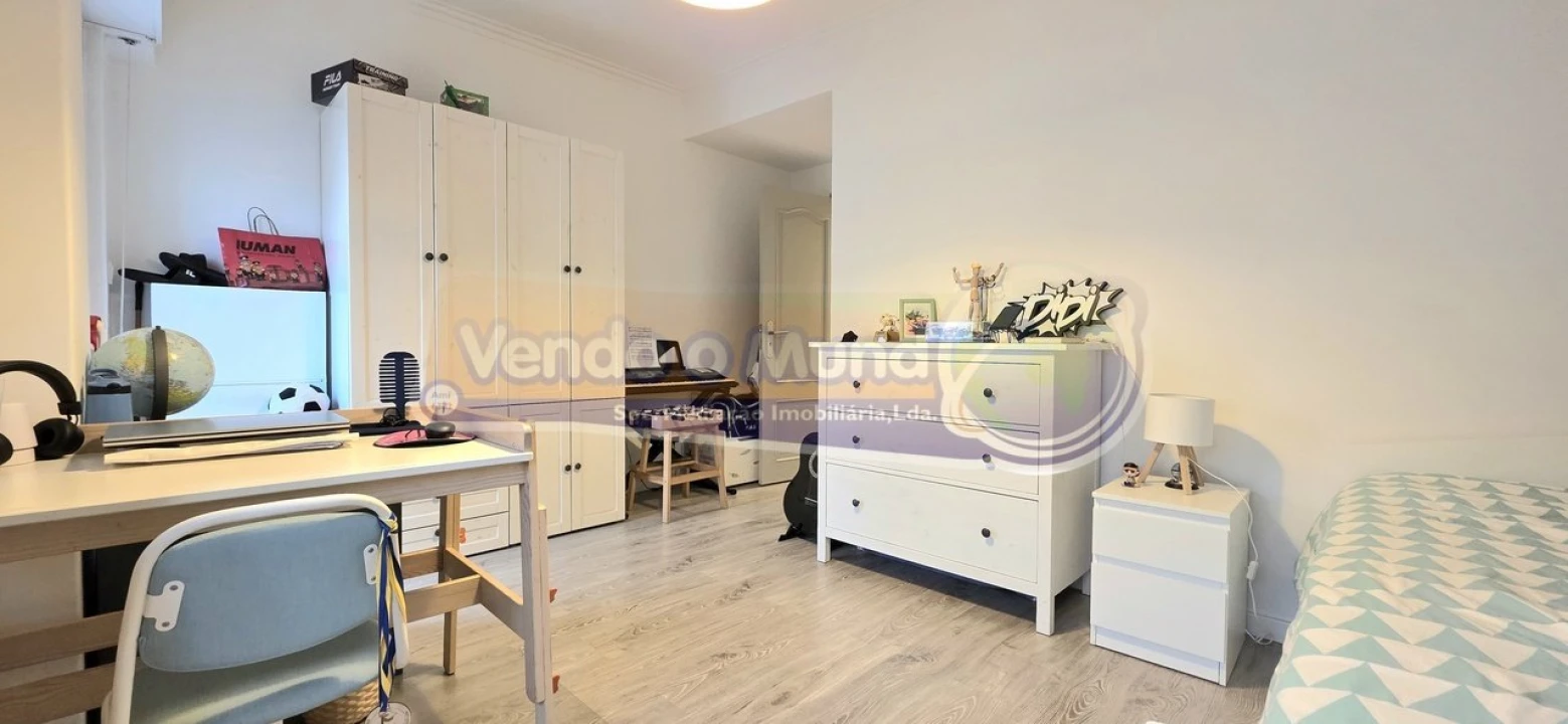 Apartamento T3 para Venda em Alverca do Ribatejo e Sobralinho Foto 19