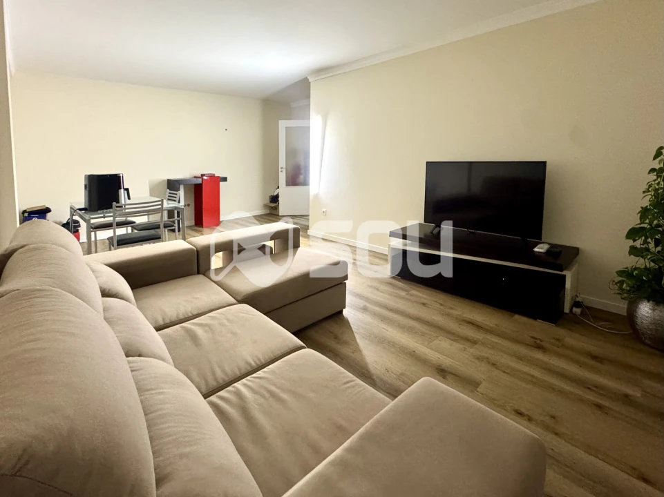 Apartamento T2 para Venda em Valongo Foto 17