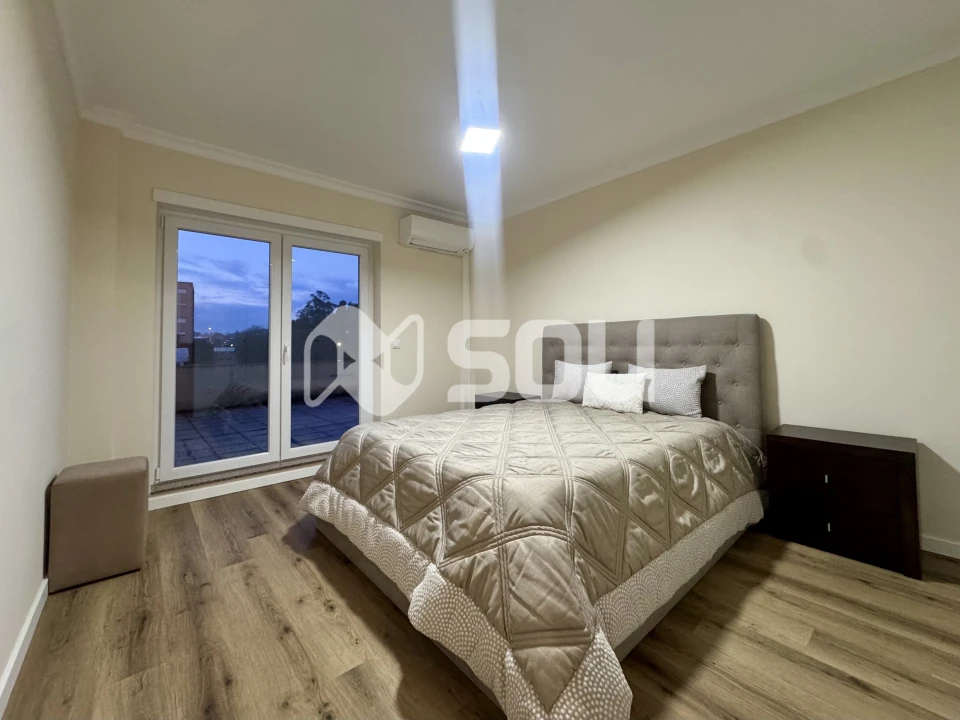 Apartamento T2 para Venda em Valongo Foto 1