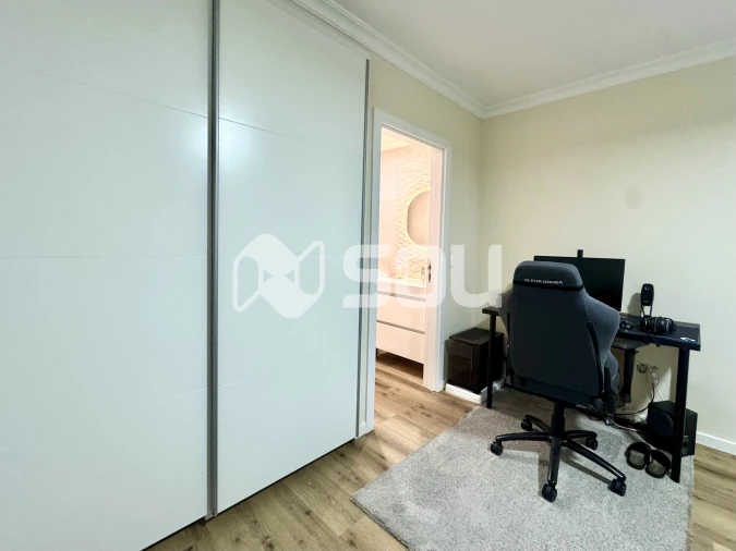 Apartamento T2 para Venda em Valongo Foto 7