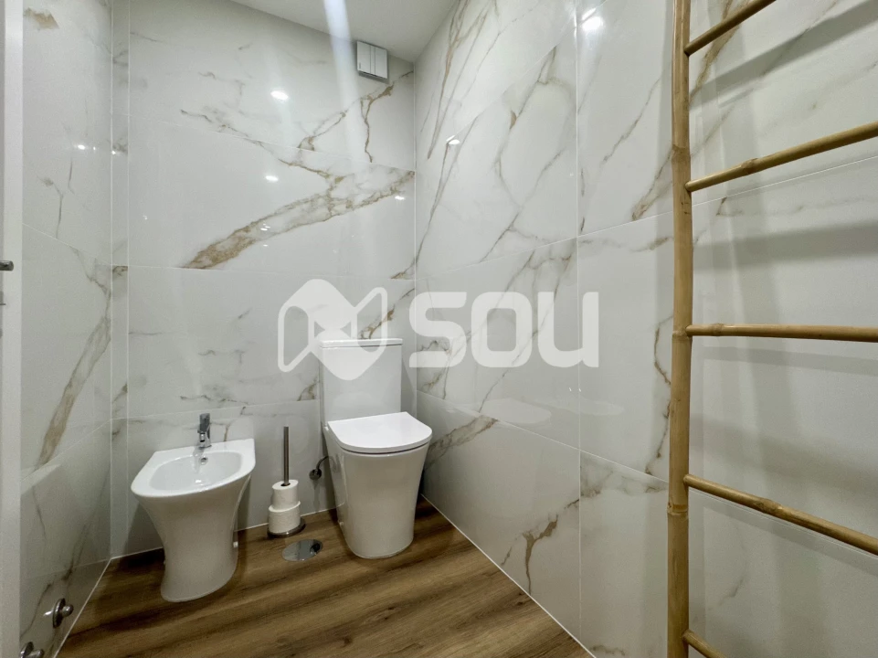 Apartamento T2 para Venda em Valongo Foto 4