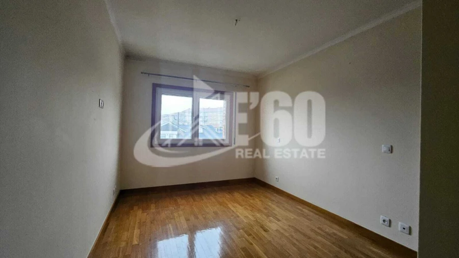 Apartamento T2 para Venda em Mozelos Foto 12