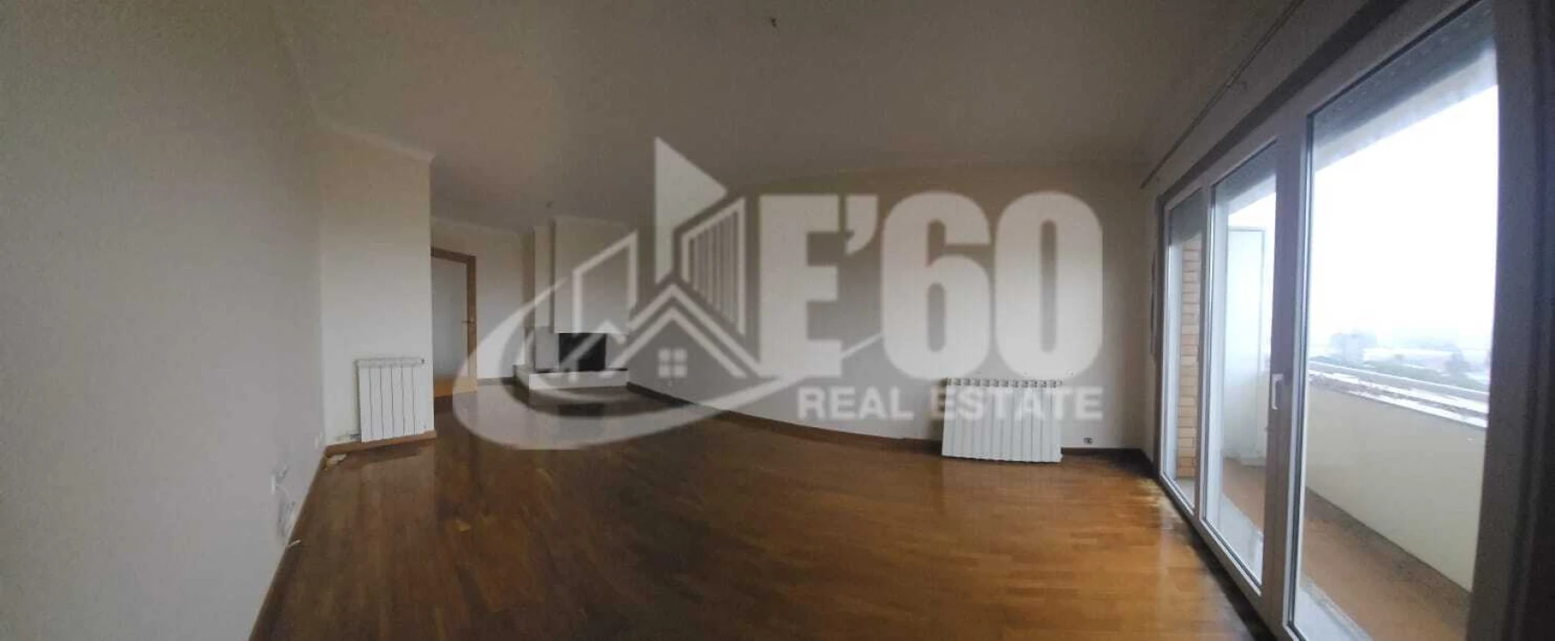 Apartamento T2 para Venda em Mozelos Foto 3