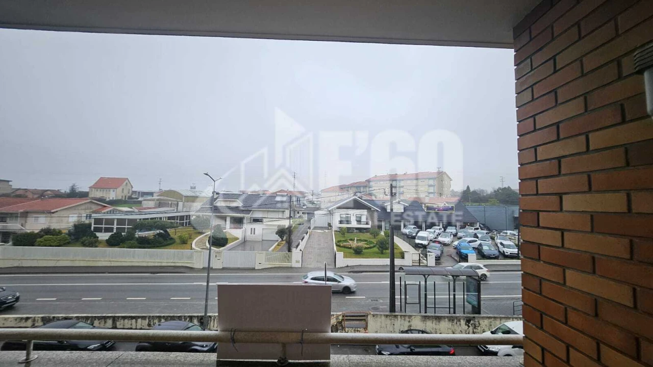 Apartamento T2 para Venda em Mozelos Foto 15