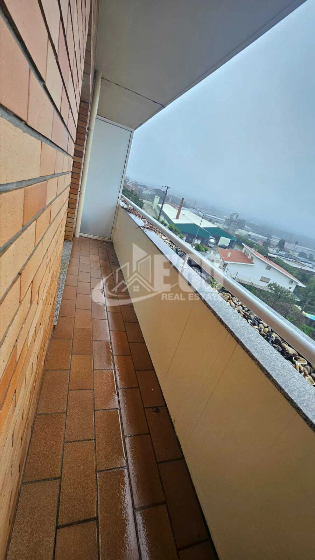 Apartamento T2 para Venda em Mozelos Foto 17
