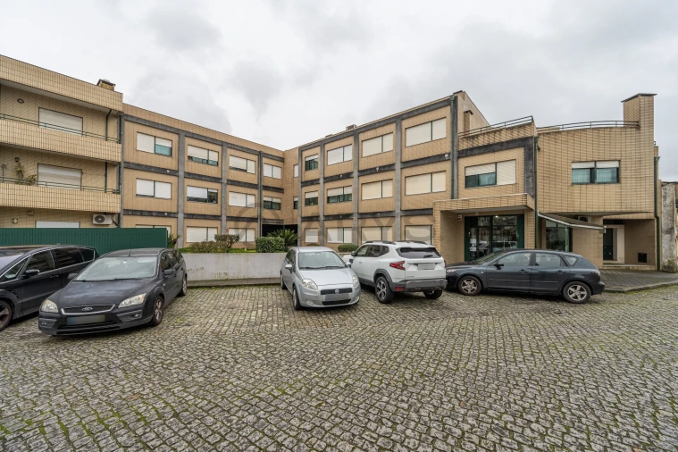 Apartamento T2 para Venda em Folgosa