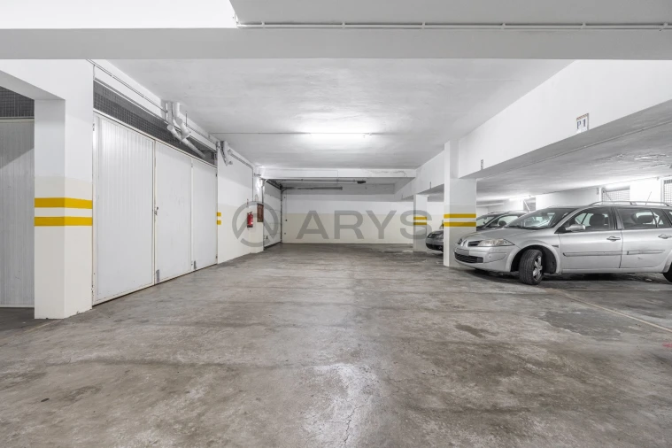 Apartamento T2 para Venda em Folgosa Foto 20