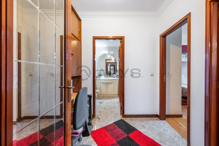 Apartamento T2 para Venda em Folgosa Foto 13