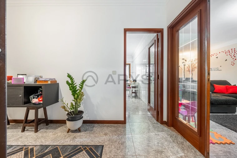 Apartamento T2 para Venda em Folgosa Foto 6