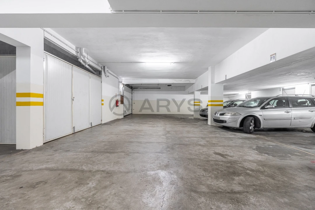 Apartamento T2 para Venda em Folgosa Foto 20