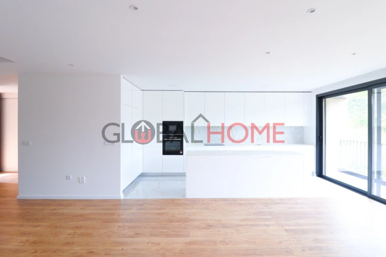 Moradia T3 para Venda em Fânzeres e São Pedro da Cova Foto 14