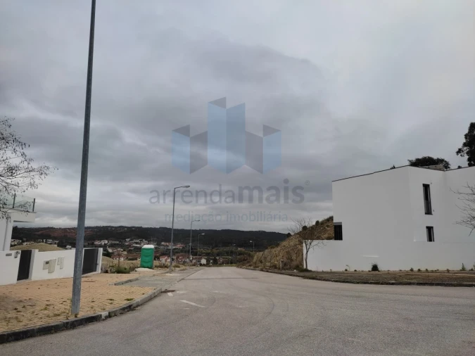 Terreno para Venda em Cernache Foto 3