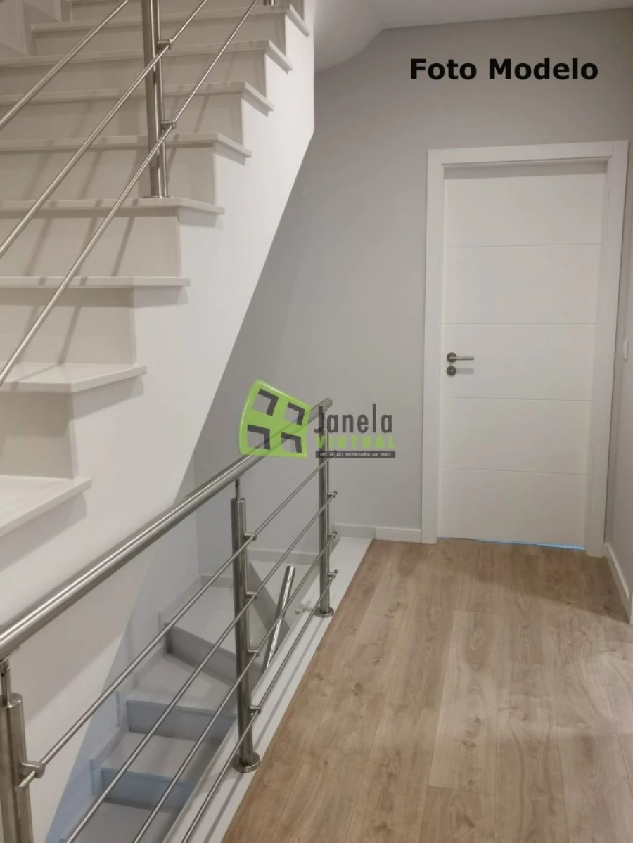 Moradia T3 para Venda em Quinta do Conde Foto 51