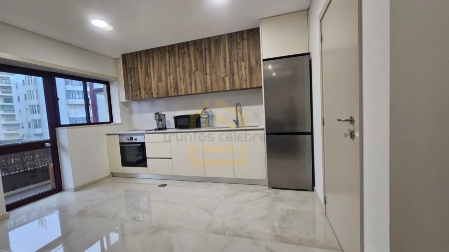 Apartamento T2 para Venda em Aver-O-Mar, Amorim e Terroso Foto 4