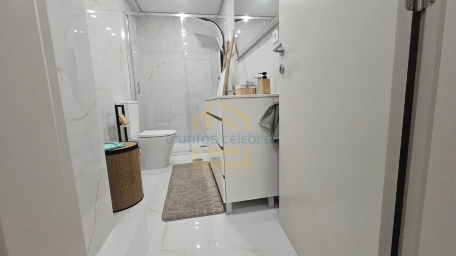 Apartamento T2 para Venda em Aver-O-Mar, Amorim e Terroso Foto 10