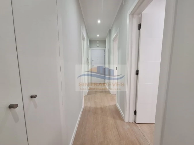 Apartamento T2 para Venda em Mina de Água Foto 6