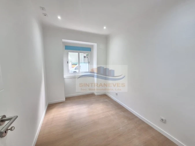 Apartamento T2 para Venda em Mina de Água Foto 7