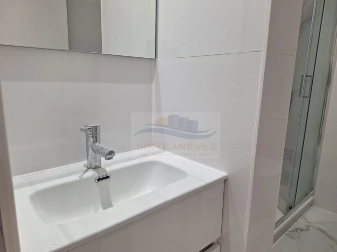 Apartamento T2 para Venda em Falagueira-Venda Nova Foto 8