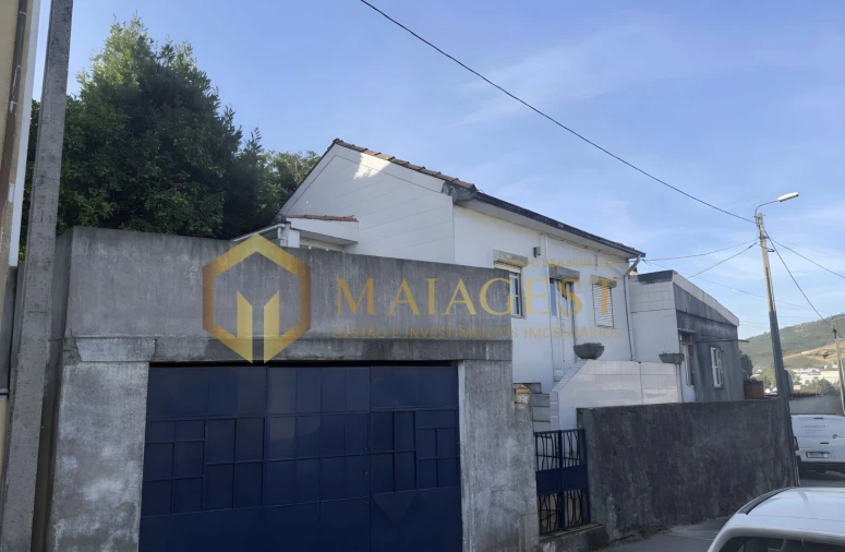 Moradia T3 para Venda em Fânzeres e São Pedro da Cova Foto 4