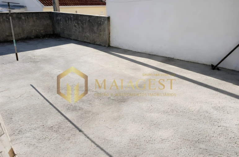 Moradia T3 para Venda em Fânzeres e São Pedro da Cova Foto 8