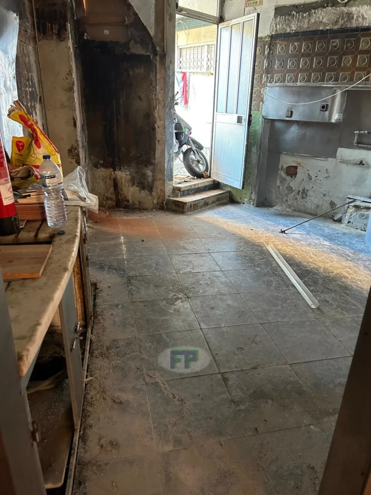 Loja para Venda em Algés, Linda-A-Velha e Cruz Quebrada-Dafundo Foto 11