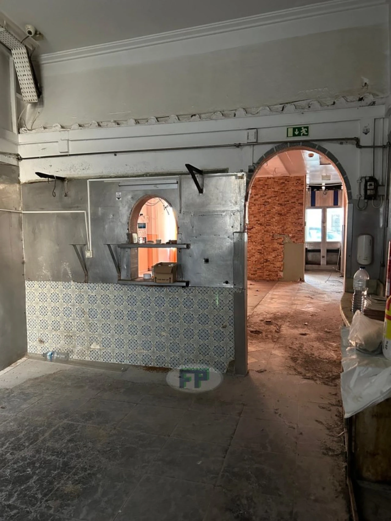 Loja para Venda em Algés, Linda-A-Velha e Cruz Quebrada-Dafundo Foto 15