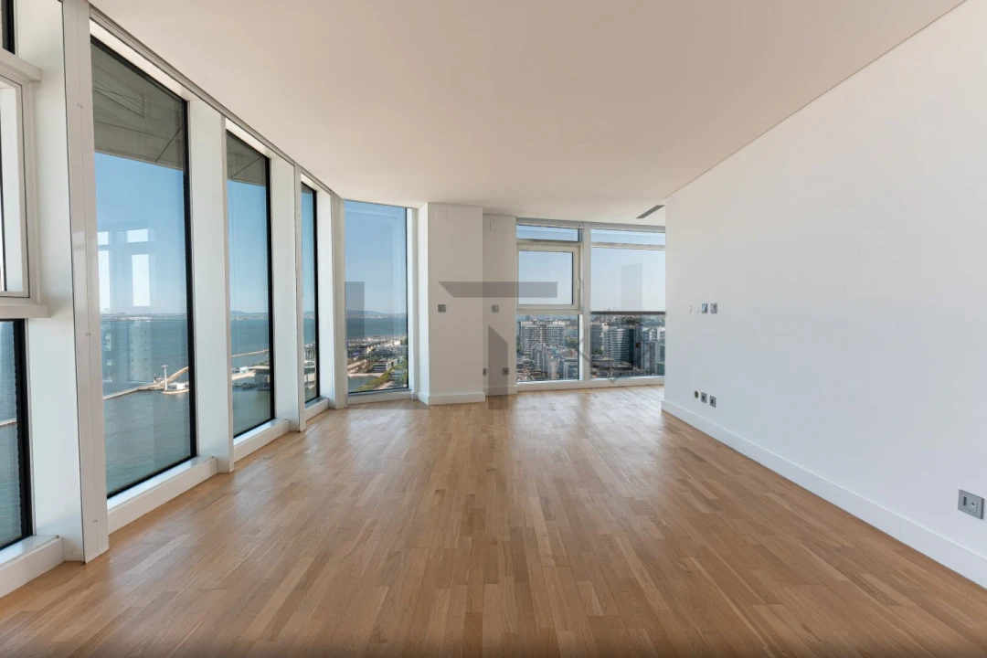 Apartamento T3 para Venda em Parque das Nações Foto 29