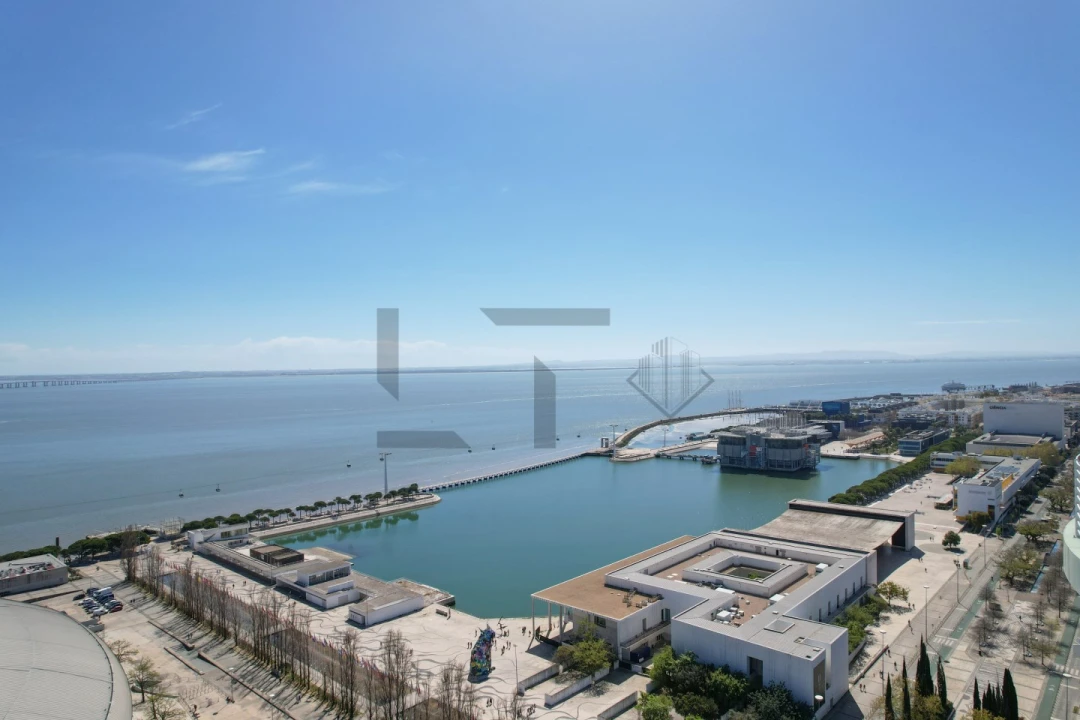 Apartamento T3 para Venda em Parque das Nações Foto 49