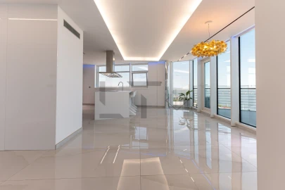 Apartamento T3 para Venda em Parque das Nações