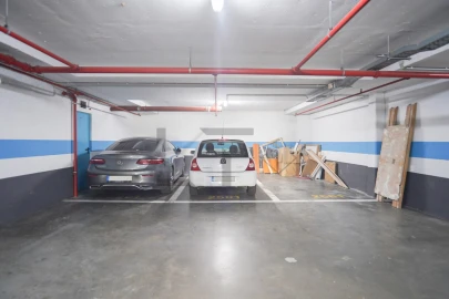 Apartamento T3 para Venda em Parque das Nações