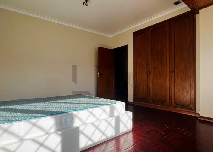 Moradia T5 para Venda em Carcavelos e Parede Foto 25