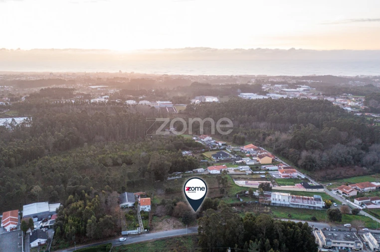 Terreno para Venda em Grijó e Sermonde Foto 16