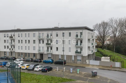 Apartamento T3 para Venda em Ramalde